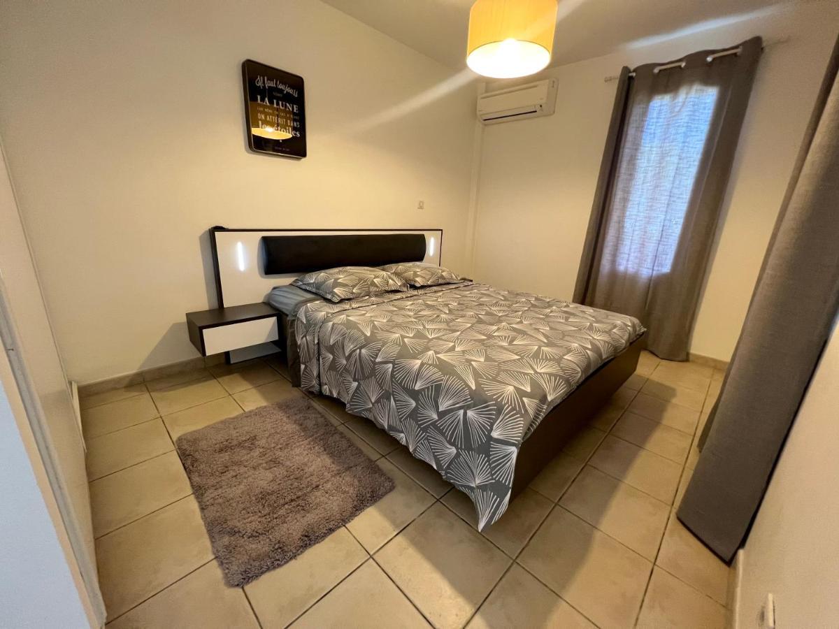 Appartement Au Bord de Mer Le Moule Buitenkant foto